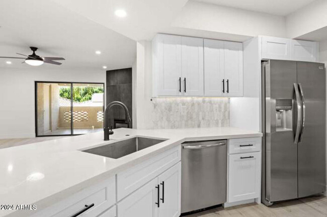 Building Photo - 5104 N 32nd St