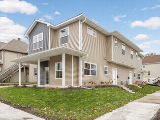 Building Photo - 965 Marion St