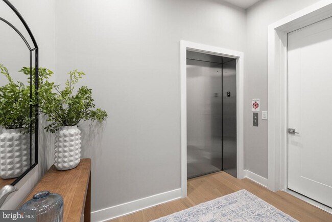 Foto del edificio - 43442 Croson Ln