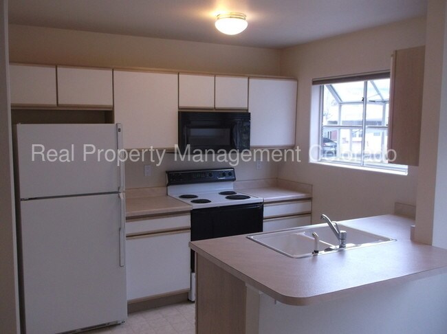 Building Photo - 6174 Colony Cir