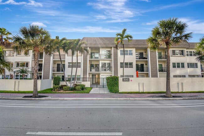 Building Photo - 4143 N Ocean Blvd