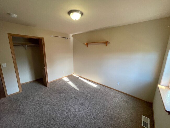 Building Photo - Large 4 bedroom home available!
