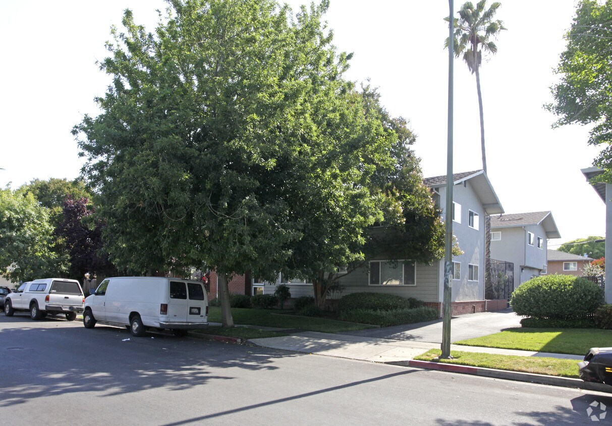 Foto principal - Cupertino Square Apartments