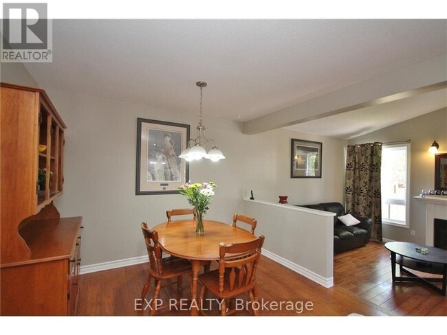 Building Photo - 24 Wallsend Ave