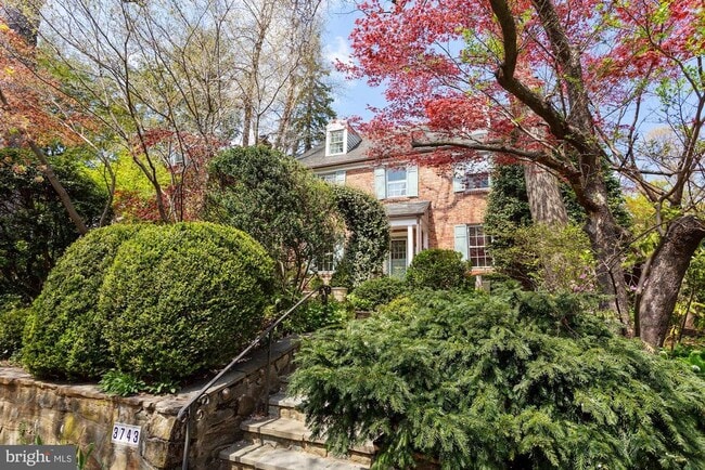 Photo - 3743 Upton St NW House