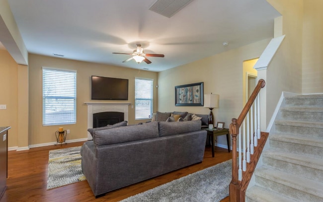 Photo - Gorgeous 4 bedroom home in Durham minutes from shopping and entertainment!