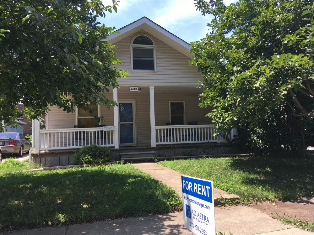 Primary Photo - 4304 Fisher St