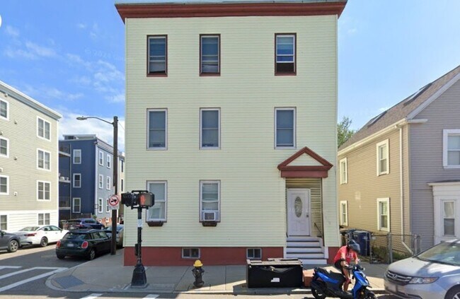 Foto del edificio - 108 Boston St