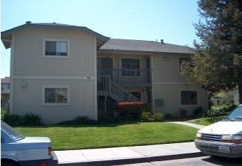 Building Photo - 961 Del Rio Dr