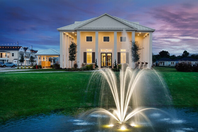 Building Photo - The Cottage Green - Baytown