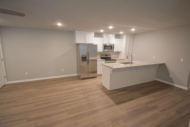 Photo - 3 Bedroom 2 Bath Duplex in Prairie Grove!! House