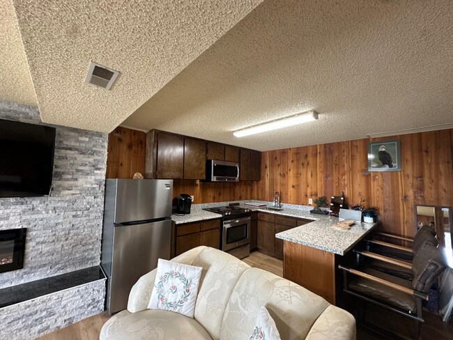 Foto del edificio - 10709 Marine View Dr