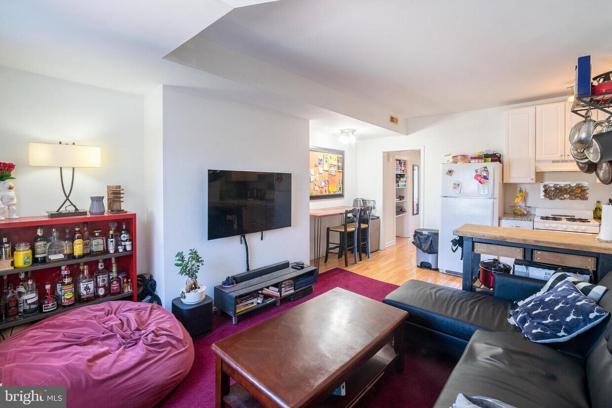 Foto principal - 958 N 2nd St