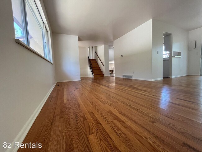 Building Photo - 3 br, 2 bath House - 1390 Judson Dr.