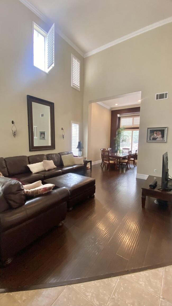 Foto del edificio - 2623 Sunshine Valley Ct
