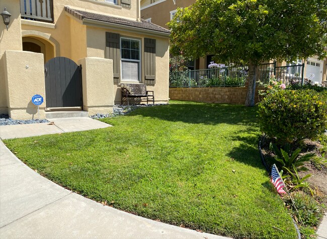 Foto del edificio - 4 bedroom, 3 bath Big Sky home!