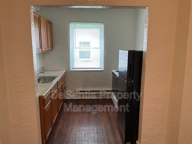 Building Photo - 2909 Chartiers Ave