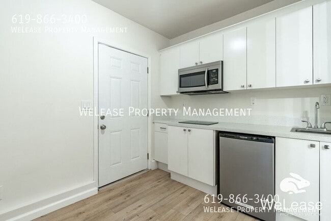 Building Photo - 2666 Rhoades Rd