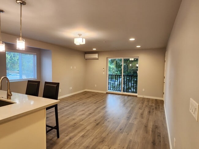 Foto del edificio - 3242 S 161st St