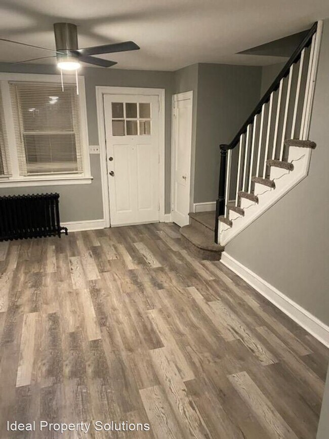 Foto del edificio - 3 br, 1 bath House - 806 E 22nd Street