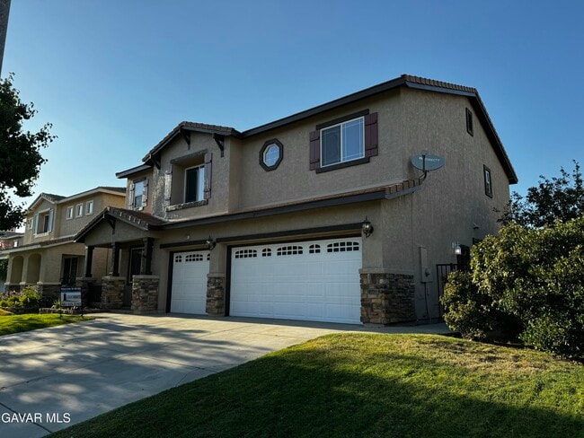 Building Photo - 2751 Trudeau Ln