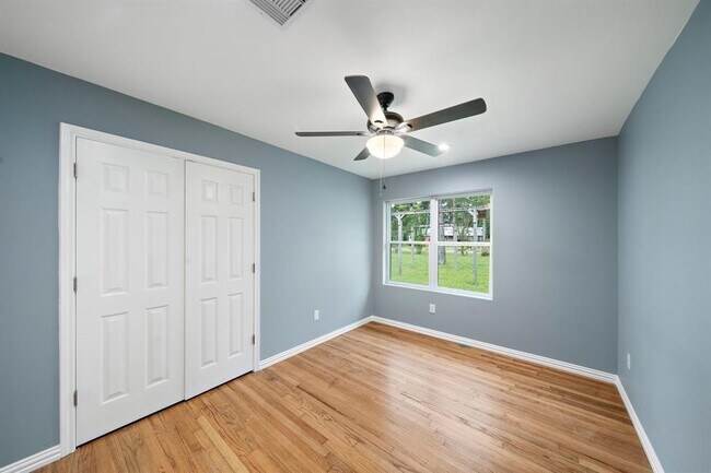 Building Photo - 15722 Treichel Rd