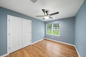 Building Photo - 15722 Treichel Rd Building Photo - 15722 Treichel Rd