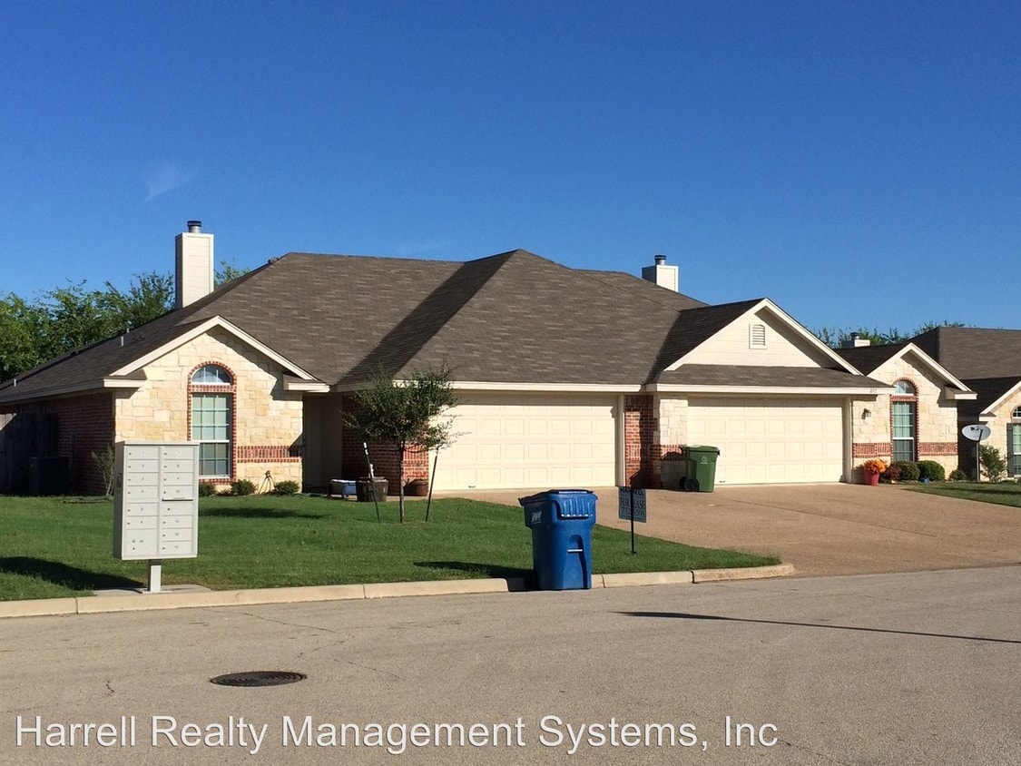 432 Park Place Dr, Hewitt, TX 76643 House Rental in Hewitt, TX
