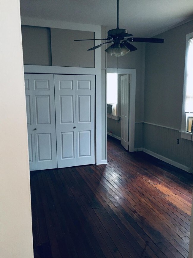 Building Photo - 8527 Spruce Street