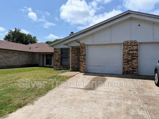 Photo - 6845 S Creek Dr Apartment
