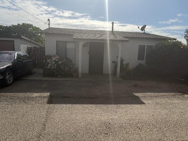 Building Photo - 129 Smilax Rd