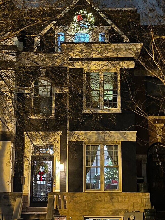Foto del edificio - 17 U St NW