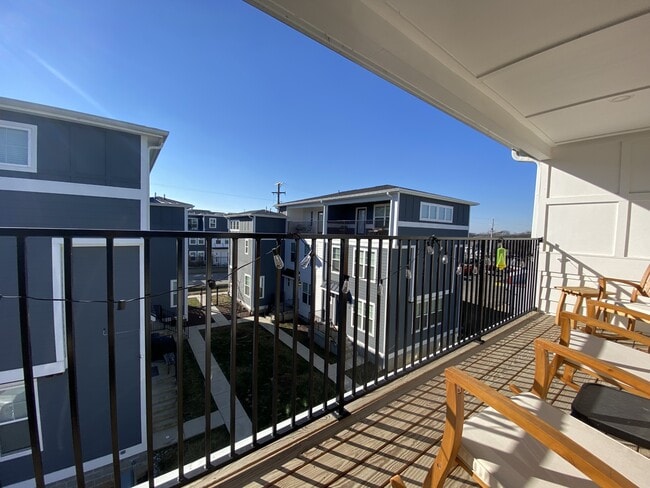 Photo - 105 Duke St Townhome