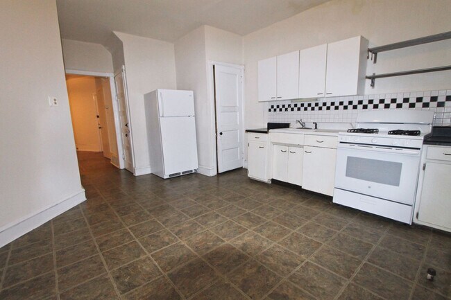 Photo - 6335 Greene Street Apartment