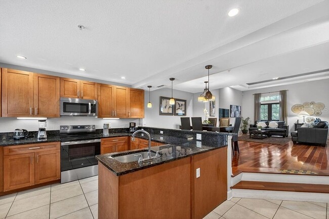 Foto del edificio - 14525 Damai Ln