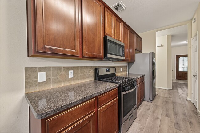 Building Photo - 5107 Moss Garden Ln