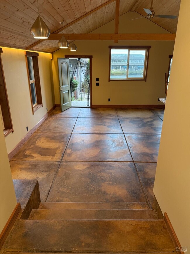 Building Photo - 39143 S Hwy 1