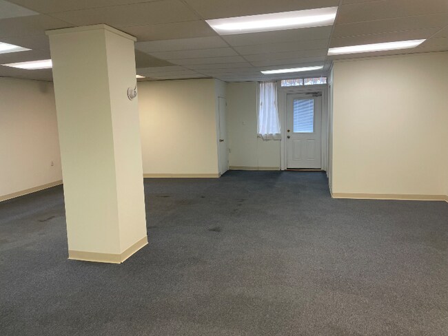 Foto del edificio - 227 E Pomfret St