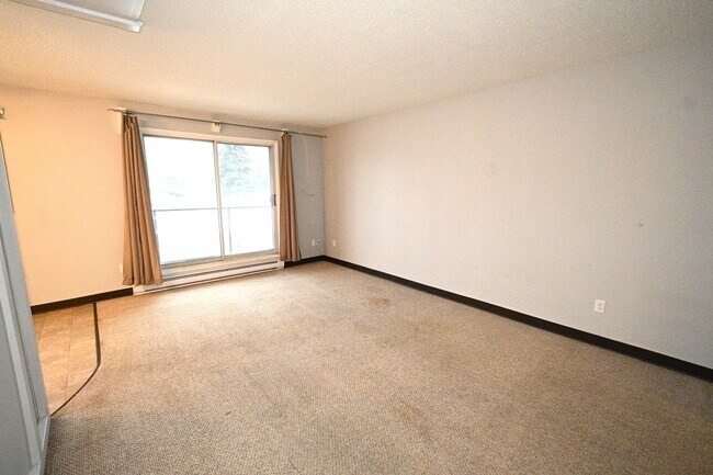 Photo du bâtiment - 213-4280 Quentin Avenue, Prince George, BC, Canada