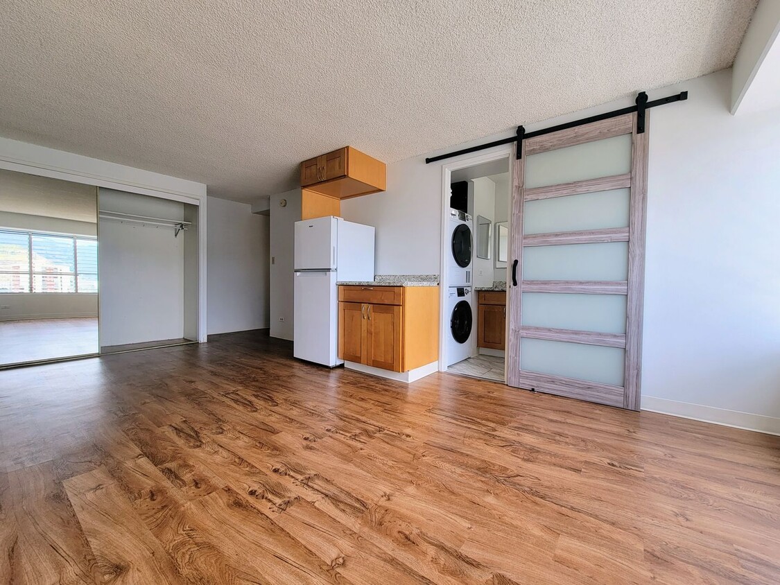 Primary Photo - For Rent | Full Size Studio Apartment with...