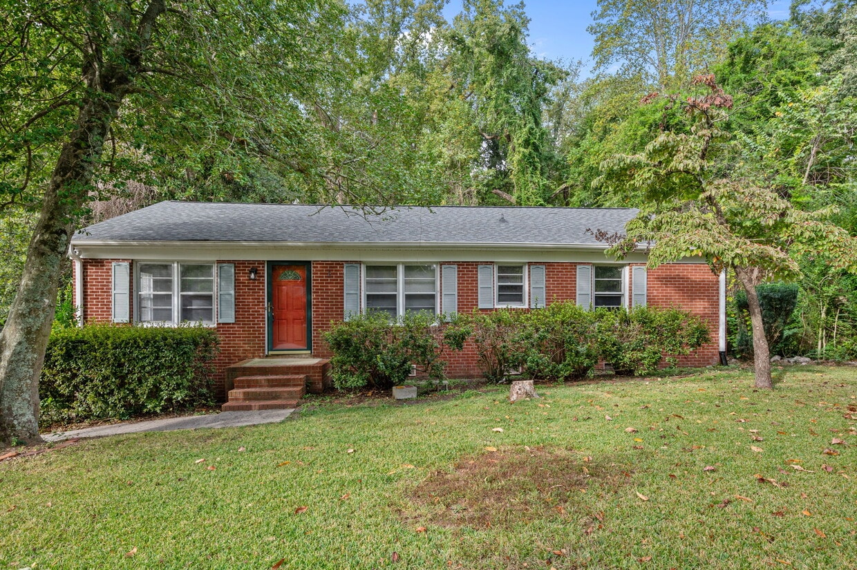 Photo - 2405 Jefferson Dr (Greenville, NC)