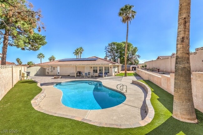 Foto del edificio - 2240 Grayson Cir