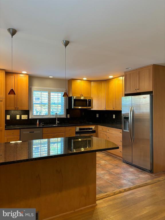 Foto principal - 9841 Singleton Dr