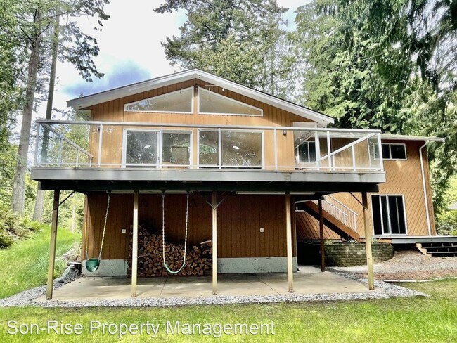 Building Photo - 3 br, 2.5 bath House - 1302 Lowe Ave.