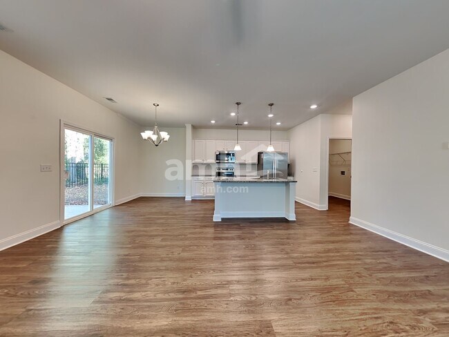 Foto del edificio - 174 Sweet Gum Dr