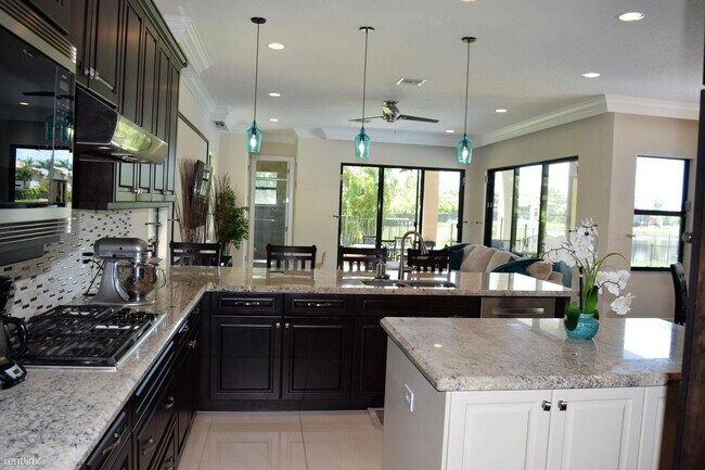 Building Photo - 5 br, 7.5 bath House - 8782 Sydney Harbor Cir