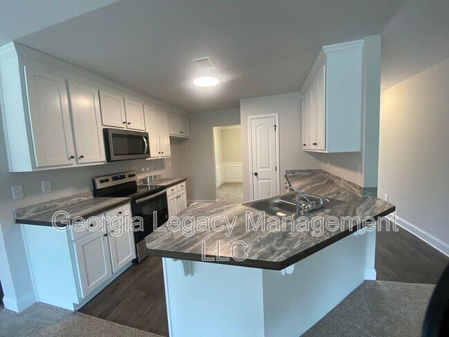 Building Photo - 2775 Dawkins Rd