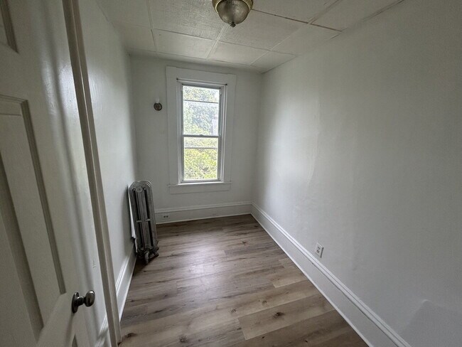 Foto del edificio - "Spacious 5-Bedroom Family Retreat with 2 ...