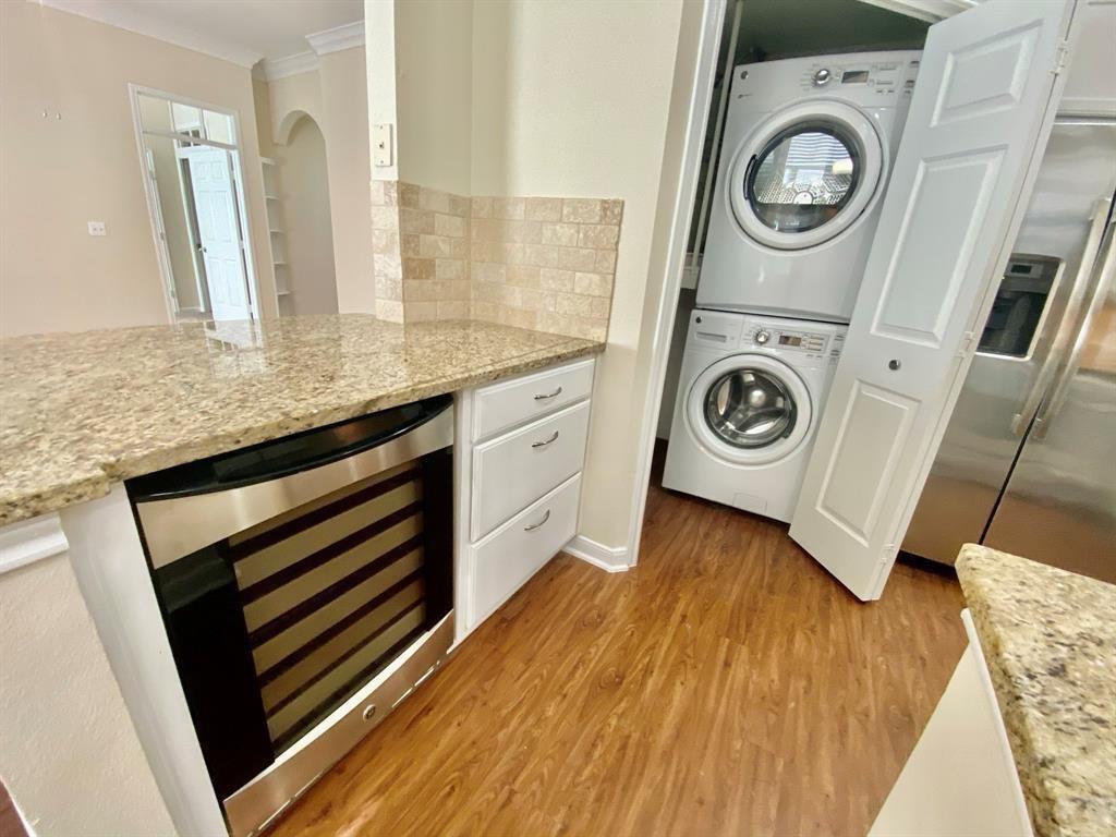 Foto principal - 1901 Post Oak Park Dr
