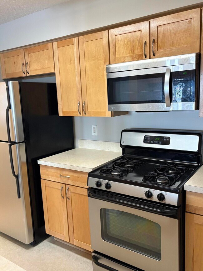 Foto del edificio - 117 Fieldcrest St